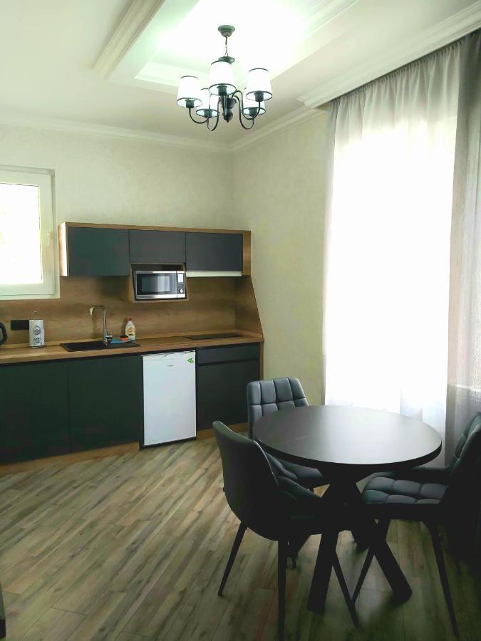 Aparthotel White House Balti Exteriér fotografie
