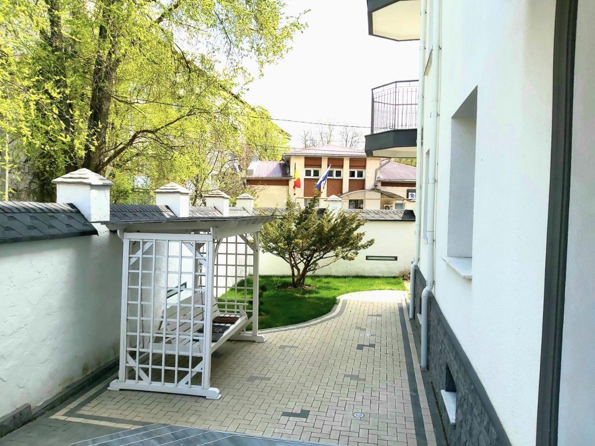 Aparthotel White House Balti Exteriér fotografie